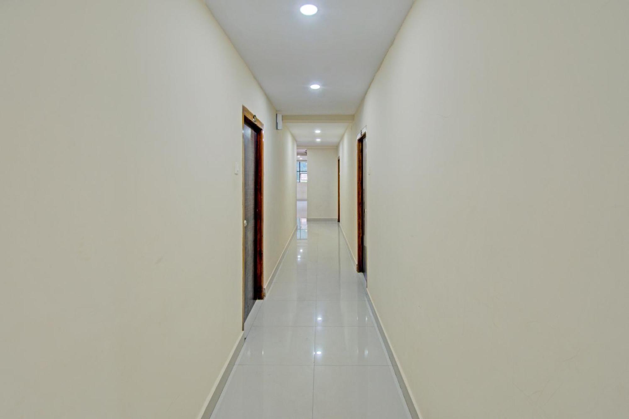 Hotel O 80823 Hotel Sitara Grand Višákhapatnam Exteriér fotografie