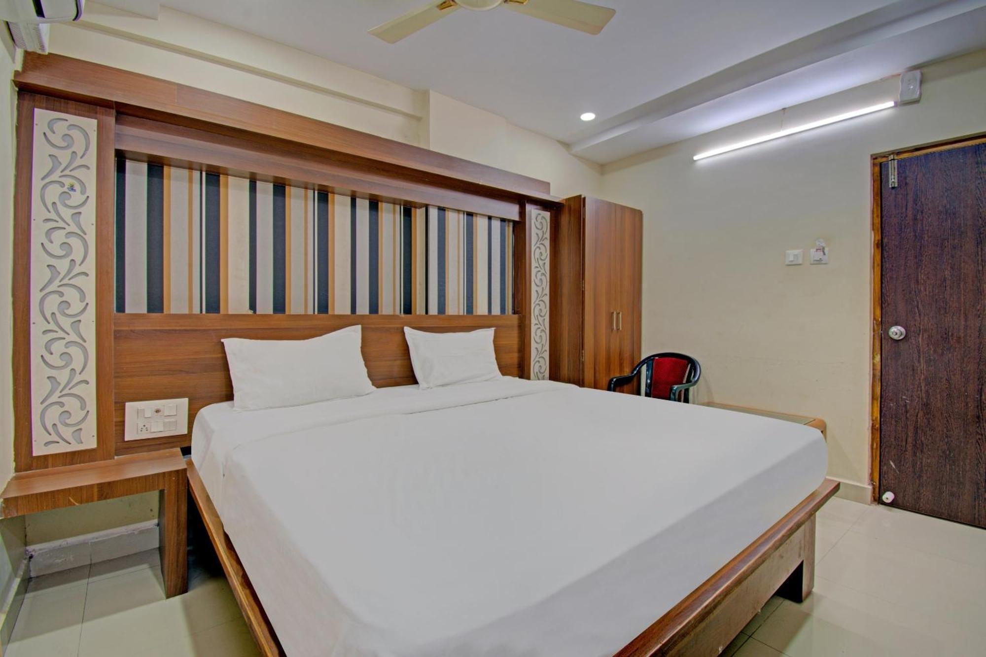 Hotel O 80823 Hotel Sitara Grand Višákhapatnam Exteriér fotografie